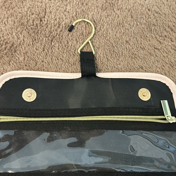 Nine west hanging make up organizer / travel case - Picture 3 of 3